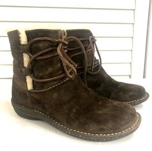 UGG Caspia Brown Suede Leather Lace Up Boots